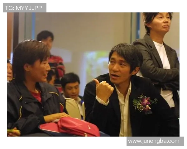 周星驰新作女足路透图曝光特效画面引发观众期待与少林足球风格相似