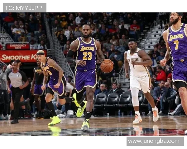 湖人队与鹈鹕队激战在即12月1日10点30分精彩对决不容错过 湖人队与鹈鹕队激战在即12月1日10点30分精彩对决不容错过